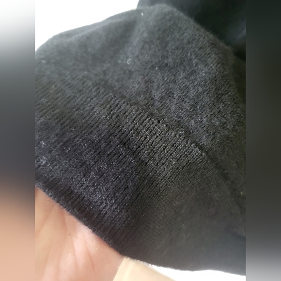 GRAYSON & DUNN Size XL 100% Wool Black Sweater - Picture 2 of 5